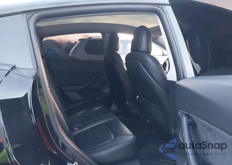 2021 Tesla Model Y Standard Range Rear-Wheel Drive from USA, damaged, VIN 5YJYGDEDXMF114032